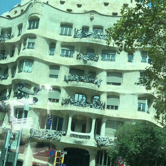 ALL PRICES ARE NEGOTIABLE - Picture 10 of 13